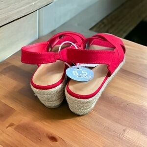 COPY - Red canvas brand new sandals size US 8.5